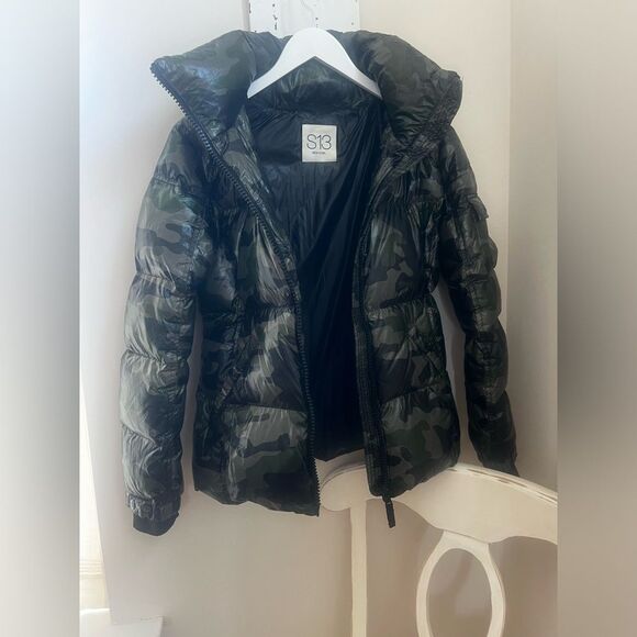 S13 NewYork Camouflage shiny Puffer Jacket; Size Small, perfect condition! - Picture 8 of 11